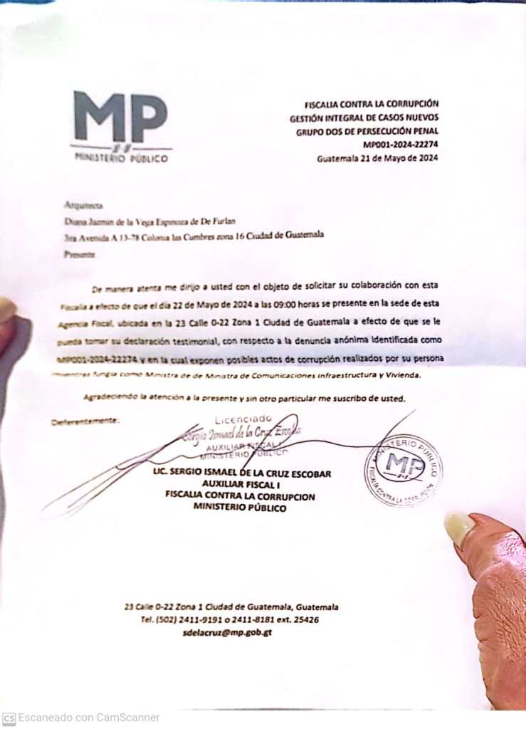 Notificación del Ministerio Público (MP) en la cual consta la citación que le fue hecha a la exministra de Comunicaciones, Jazmín de la Vega, para presentarse ante la Fiscalía contra la Corrupción, para declarar por una denuncia en su contra. Foto: Cortesía