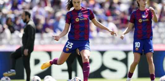 Ingrid Syrstad Engen del Barcelona previo al partido contra Chelsea en las semifinales de la Liga de Campeones femenina, el sábado 20 de abril de 2024. Foto: AP/José Bretón