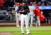 El relevista de los Mets de Nueva York Edwin Díaz tras permitir carreras ante los Filis de Filadelfia, el lunes 13 de mayo de 2024, en Nueva York. (AP Foto/Noah K. Murray)