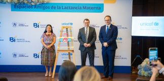 Según la entidad financiera, este reconocimiento fue otorgado por los esfuerzos en apoyar a las madres trabajadoras en beneficio de la niñez y las familias guatemaltecas.