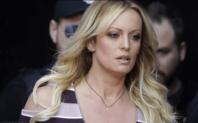 La actriz de cine para adultos Stormy Daniels. (Foto AP/Markus Schreiber, Archivo)