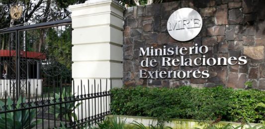 Sede del Ministerio de Relaciones Exteriores en la capital guatemalteca. / Foto: Minex
