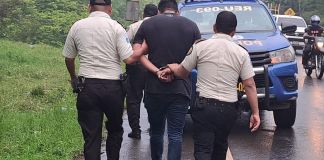 Agentes de la Policía Nacional Civil (PNC) capturaron a Jesua "N", de 29 años. Foto: PNC