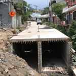 Esta calle en Palín, Escuintla, fue inaugurada, pero no se puede utilizar porque no ha sido terminada. (Foto: La Hora / Fabricio Alonzo.