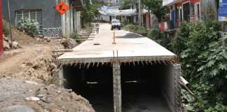 Esta calle en Palín, Escuintla, fue inaugurada, pero no se puede utilizar porque no ha sido terminada. (Foto: La Hora / Fabricio Alonzo.