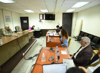 Mara López, madre de Gema Sagastume, declara ante el Tribunal Segundo de Sentencia Penal. Foto: Fabricio Alonzo/La Hora