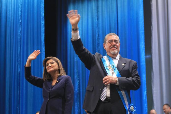 Toma de posesión del presidente Bernardo Arévalo y Karin Herrera. Foto: La Hora