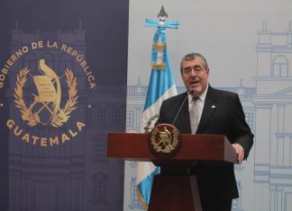 Bernardo Arévalo dijo que como gobierno se busca que dicha negociación sea transparente.