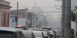 Piden a los habitantes de la capital y del departamento de Guatemala cuidar de sus vías respiratorias, derivado de la mala calidad del aire. Foto: José Orozco