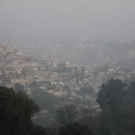 La calidad del aire en la capital es "extremadamente mala", según el Instituto Nacional de Sismología, Vulcanología, Meteorología e Hidrología (Insivumeh). Foto: José Orozco