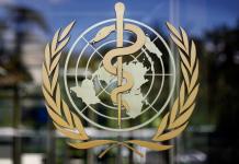 Cinco años tras la pandemia, la OMS lamenta la «amnesia colectiva» que se ha impuesto Logotipo de la Organización Mundial de la Salud en la sede de la OMS en Ginebra. Foto La Hora: AP