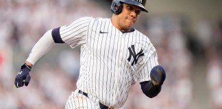 Juan Soto, de los Yankees de Nueva York, se dirige a anotar con un sencillo de Giancarlo Stanton durante la primera entrada del juego de béisbol del equipo contra los Mellizos de Minnesota, el miércoles 5 de junio de 2024, en Nueva York. (AP Foto/Frank Franklin II)