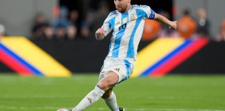 El delantero argentino Lionel Messi durante el partido contra Chile por el Grupo A de la Copa América. (AP Foto/Julia Nikhinson)
