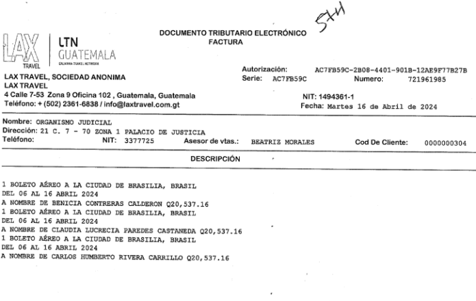 Factura por los tres boletos aéreos con destino a Brasilia, Brasil. Foto: La Hora.