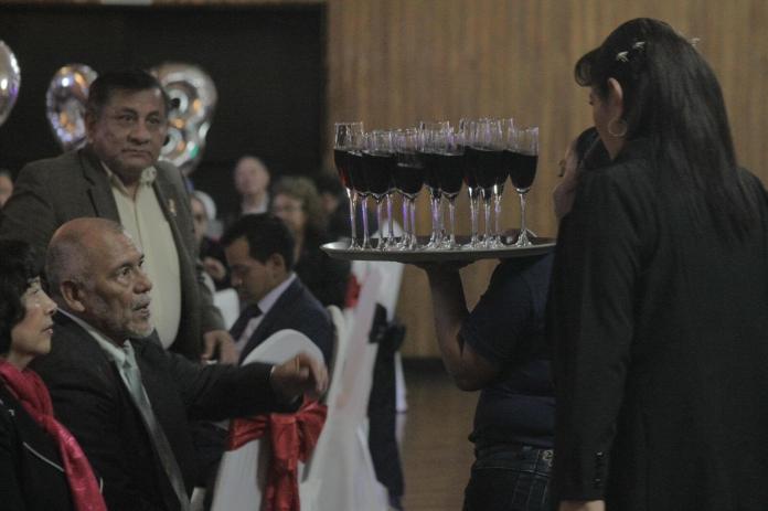 Copas de vino que eran ofrecidas a los invitados. Foto: La Hora / José Orozco.