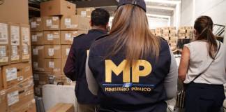 MP allana bodegas del TSE ubicadas en El Naranjo, zona 4 de Mixco. Foto: MP