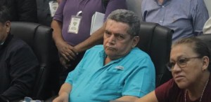 El secretario general del Steg, Joviel Acevedo, es uno de los beneficiados con tiempo completo para dedicarse a actividades sindicales. Foto: Archivo La Hora.