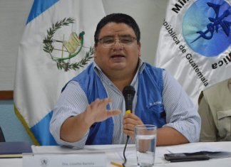 Adrián Chávez, jefe de la Dirección Departamental de Redes Integradas de Servicios de Salud (DRRISS) del área Noroccidente del Departamento de Guatemala. Foto: Ministerio de Salud