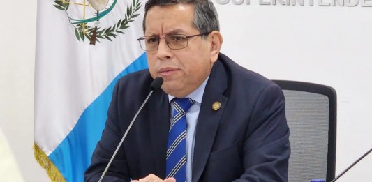 Marco Livio Díaz, jefe de la Superintendencia de Administración Tributaria (SAT)