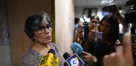 La abogada Claudia González, exmandataria de la Comisión Internacional contra la Impunidad en Guatemala (CICIG) enfrenta proceso penal por supuestamente haber cometido el delito de abuso de autoridad. Foto: Fabricio Alonzo/La Hora