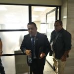 Juez Jimi Bremer ha tomado la decisión de no permitir el ingreso de medios de comunicación a sus audiencias, aduciendo amenazas en su contra. Foto: Fabricio Alonzo