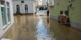 Las inundaciones en Passau, Alemania, el 5 de junio del 2024. (Peter Kneffel/dpa via AP)