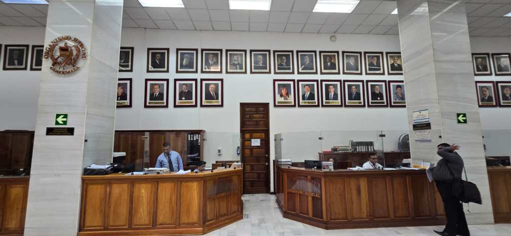 Lobby de la Presidencia del Organismo Judicial. Foto: La Hora / Sergio Osegueda.