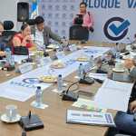 Autoridades de COVIAL y de Comunicaciones acudieron a una citación a la bancada VALOR. Foto: La Hora