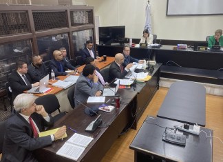 Tribunal de Mayor Riesgo B y acusados escuchan el audio del anticipo de prueba de Juan Carlos Monzón. Foto: José Orozco