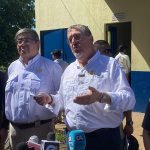 El presidente Bernardo Arévalo se pronunció por los bloqueos de los veteranos militares. (Foto: José Orozco/La Hora)