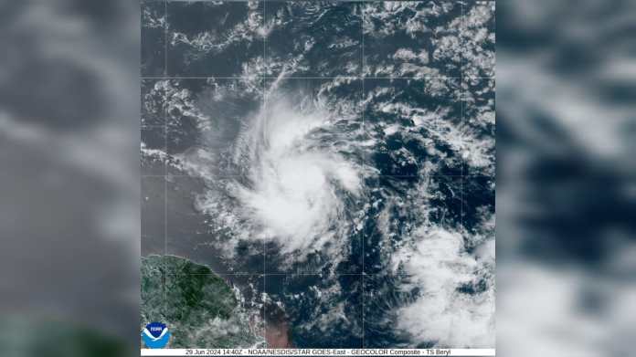 EL Centro Nacional de Huracanes confirmó que la Tormenta Tropical Beryl se intensificó y convirtió en huracán. Foto La Hora / CONRED