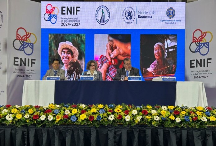 La Comisión de Inclusión Financiera (COMIF) presentó la Estrategia Nacional de Inclusión Financiera para Guatemala (ENIF) 2024 - 2027. Foto La Hora / Daniel Ramírez