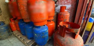 MEM anuncia baja en el precio de gas propano envasado para uso domiciliar y que se supervisarán expendios por costo y calidad de producto.", Foto La Hora/José Orozco.