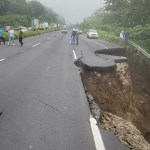 "En el kilómetro 44 de la autopista Palín-Escuintla se formó un hundimiento de tierra.", Foto: Daniel Ramírez / La Hora.