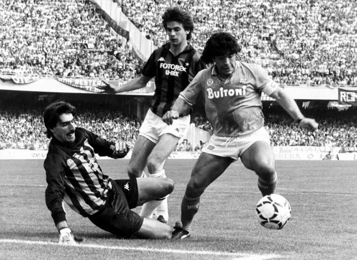 Imagen de archivo de 1987 de Diego Armando Maradona. EFE/Archivo