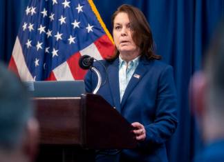 Fotografía de archivo de la directora del Servicio Secreto de EE.UU., Kimberly Cheatle, en una conferencia de prensa, en el Club Nacional de Prensa en Washington, DC, EE.UU. 24 de enero de 2023. EFE/EPA/Shawn Thew