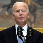 El presidente Joe Biden habla desde la Sala Roosevelt de la Casa Blanca en Washington, el domingo 14 de julio de 2024. (Foto AP/Susan Walsh)