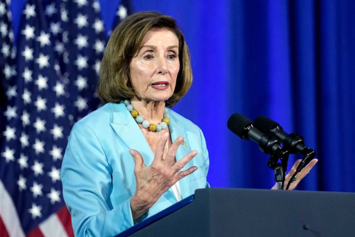 La representante Nancy Pelosi, demócrata por California, habla durante un evento en Washington, el 23 de junio de 2023. (Foto AP/Susan Walsh, Archivo)