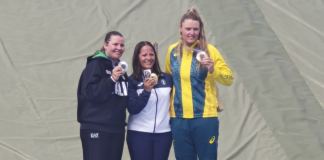 FOTO COG La guatemalteca Adriana Ruano junto a las atletas que recibieron sus respectivas medallas en los Juegos Olímpicos.