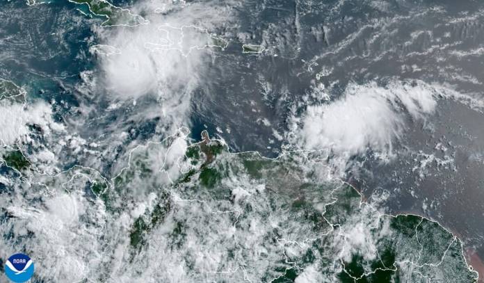 Imagen satelital de Beryl de este miércoles 3 de julio. Por la tarde pasará sobre Jamaica. (Foto: NOAA)