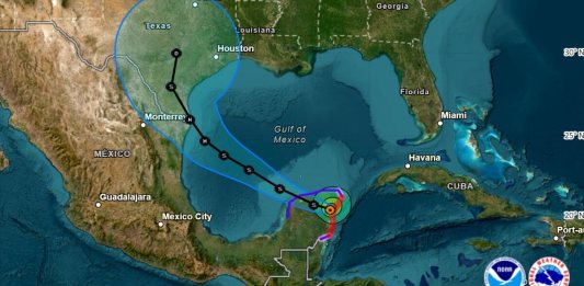 Beryl de categoría 2 promoverá lluvias en Guatemala. (Foto: NOAA)