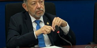 "Félix Alvarado, ministro de Comunicaciones", Foto: Daniel Ramírez / La Hora.