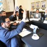 Varios integrantes de la comisión de Comunicaciones avalar dar dictamen favorable a la iniciativa de ley para disolver GUATEL. Foto: Congreso