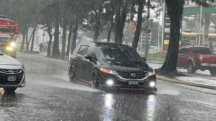 El Gobierno solicitó un estado de Calamidad mientras justificó las lluvias registradas en los últimos días. Foto José Orozco