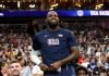 Philadelphia 76ers, el destino elegido por LeBron James para su nuevo desafío El delantero estadounidense LeBron James durante el fogueo contra Canadá previo al baloncesto de los Juegos Olímpicos, el miércoles 10 de julio de 2024, en Las Vegas. (AP Foto/Steve Marcus)