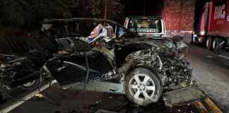 En el accidente se vieron involucrados dos vehículos y un transporte pesado. Foto: ASONBOMD