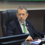 "Félix Alvarado , ministro de comunicaciones infraestructura y vivienda MICIVI", Foto: José Orozco / La Hora.