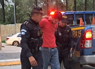 Alias “colocho” fue capturado tras robar un furgón en Amatitlán. Foto: PNC / La Hora.
