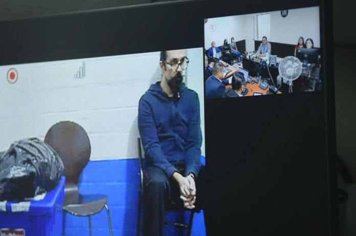 Desde que fue ligado a proceso penal, Kevin Malouf se ha presentado vía videoconferencia a las audiencias, espera conocer si será enviado a juicio. Foto: archivo