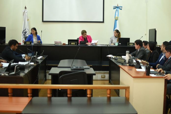 Tribunal de Mayor Riesgo B aplaza audiencia para conocer prueba nueva. Foto: Fabricio Alonzo.